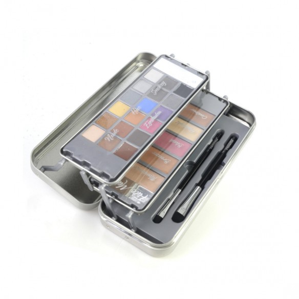 Hello Beautiful Makeup Case